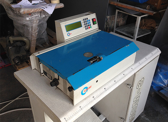 Photo of an  ELLEGE GL12 INDUSTRIAL SKIVING MACHINE Industrial Sewing Machines