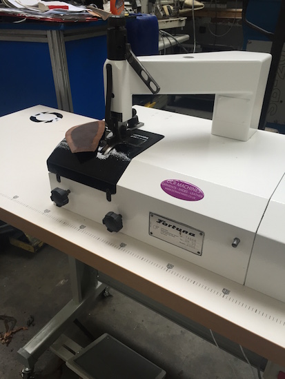 Photo of an FORTUNA SM50 SKIVING MACHINE Industrial Sewing Machines